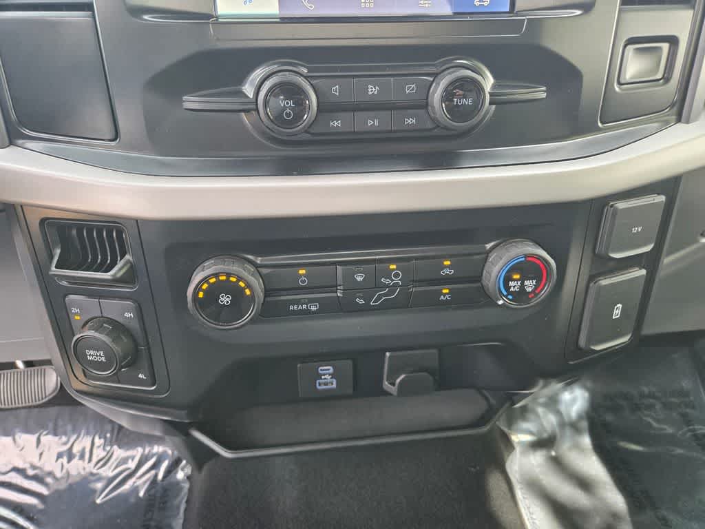 Thumbnail: 2023 Ford F-150 - 16