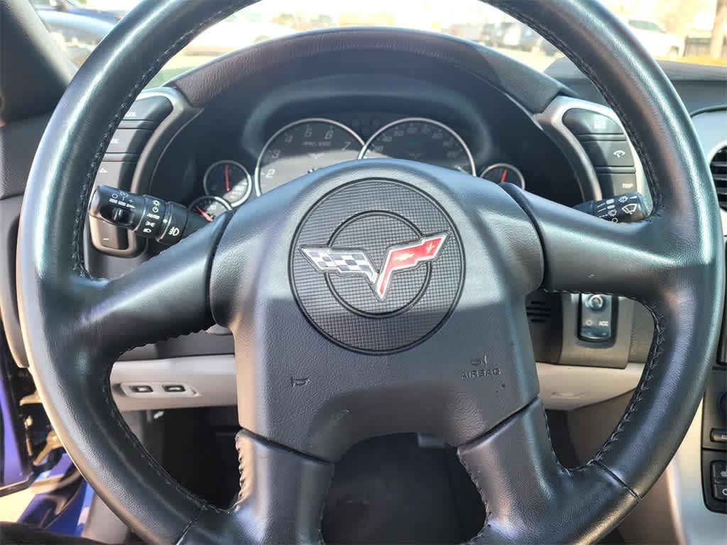 Thumbnail: 2005 Chevrolet Corvette - 21