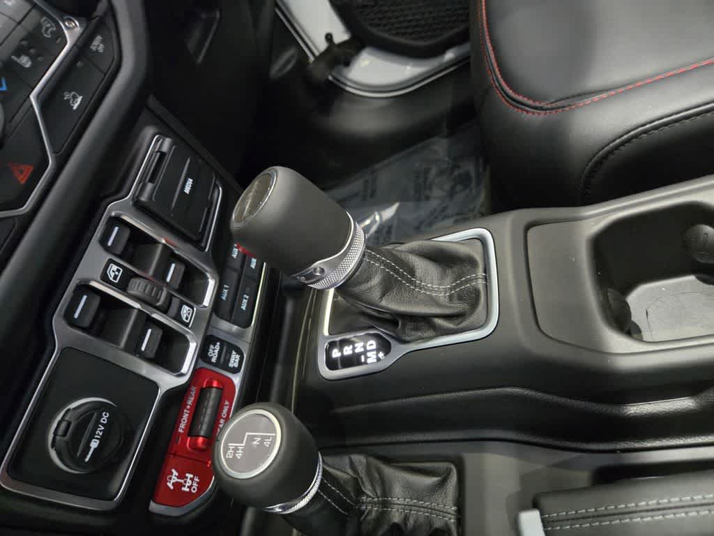 Thumbnail: 2026 Jeep Gladiator - 14