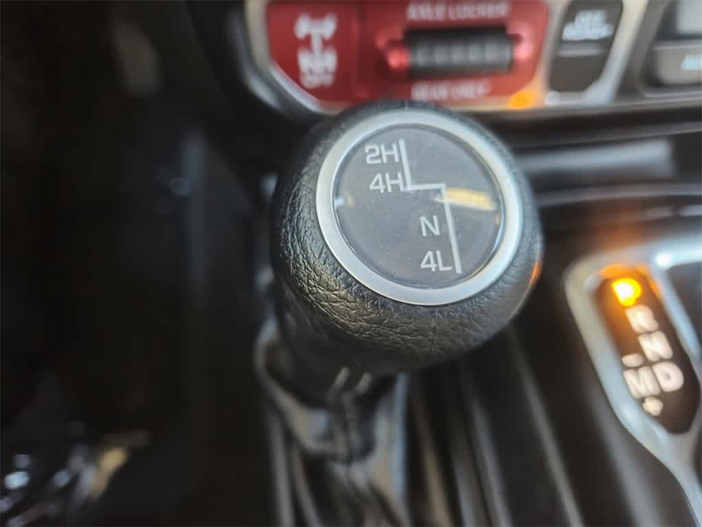 Thumbnail: 2026 Jeep Wrangler - 15