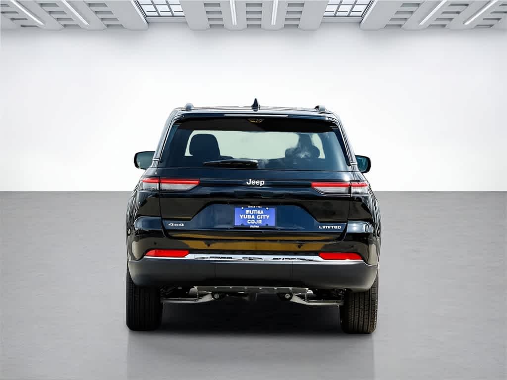 Thumbnail: 2025 Jeep Grand Cherokee - 4