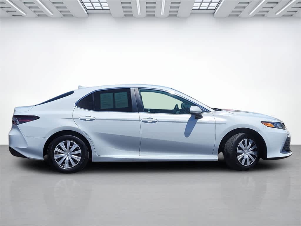 Thumbnail: 2022 Toyota Camry - 6