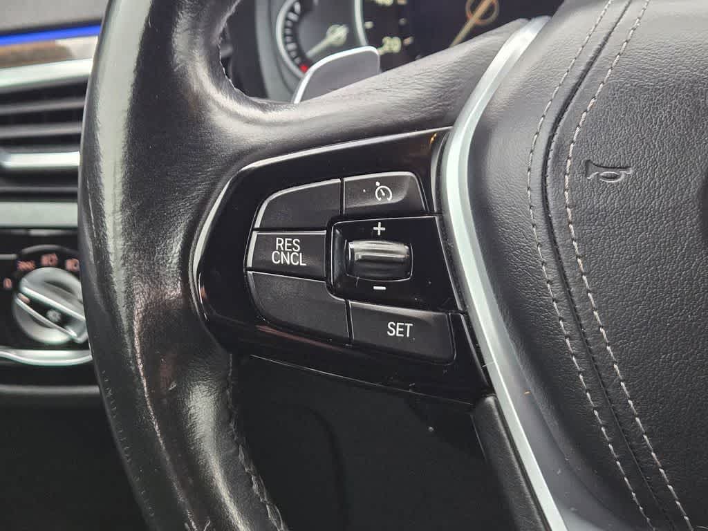 Thumbnail: 2019 BMW 5 Series - 10