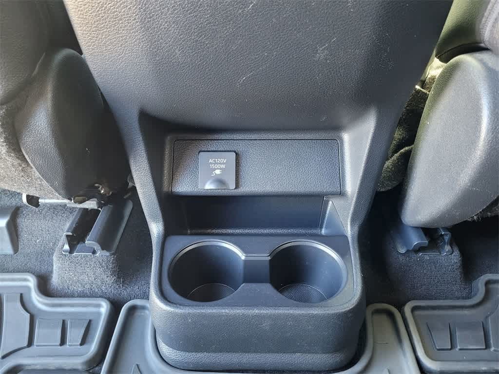 Thumbnail: 2021 Toyota Sienna - 10