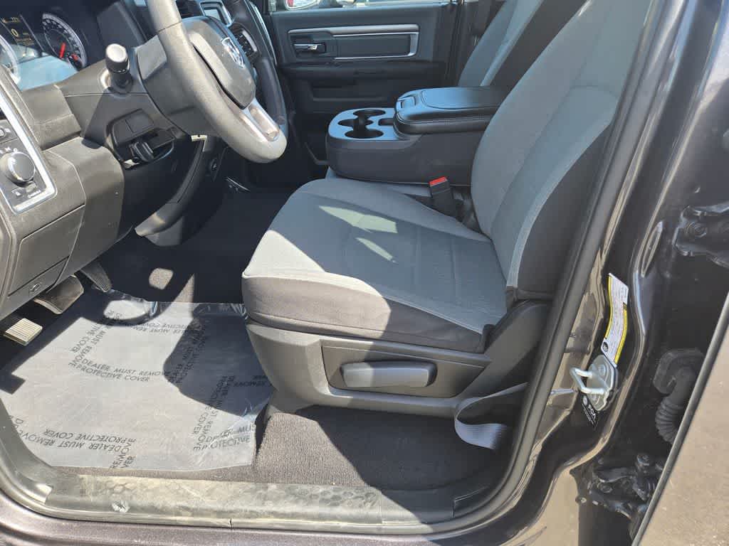 Thumbnail: 2024 RAM 1500 Classic - 19