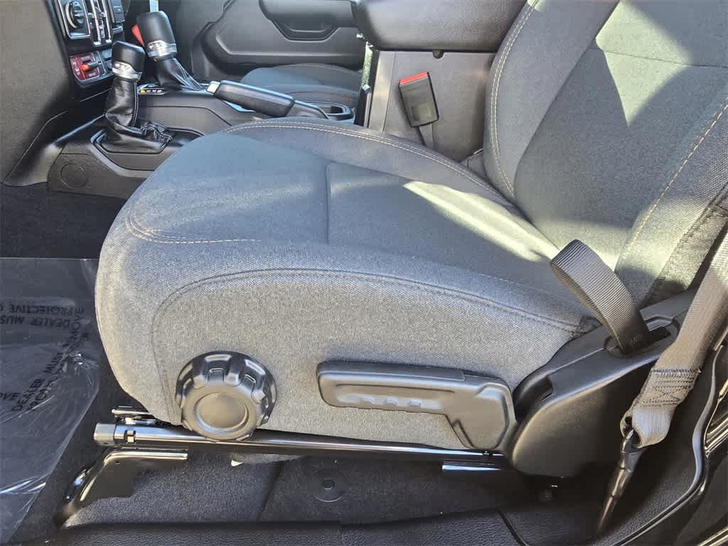 Thumbnail: 2026 Jeep Wrangler - 11