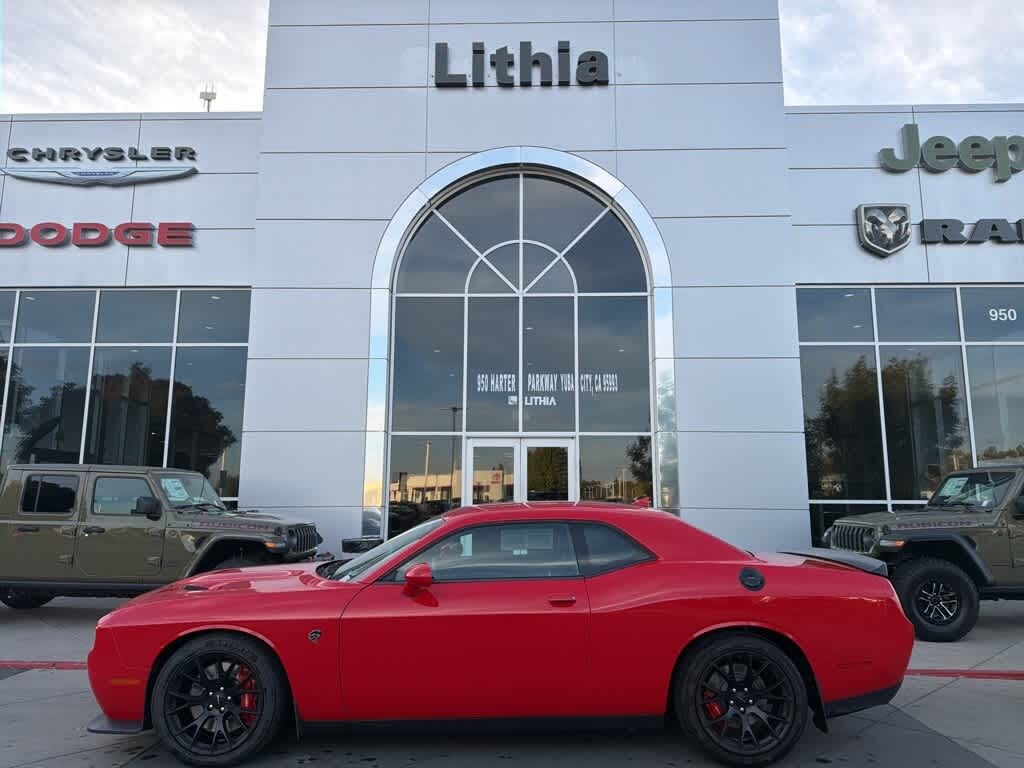 Used 2016 Dodge Challenger SRT Hellcat Coupe