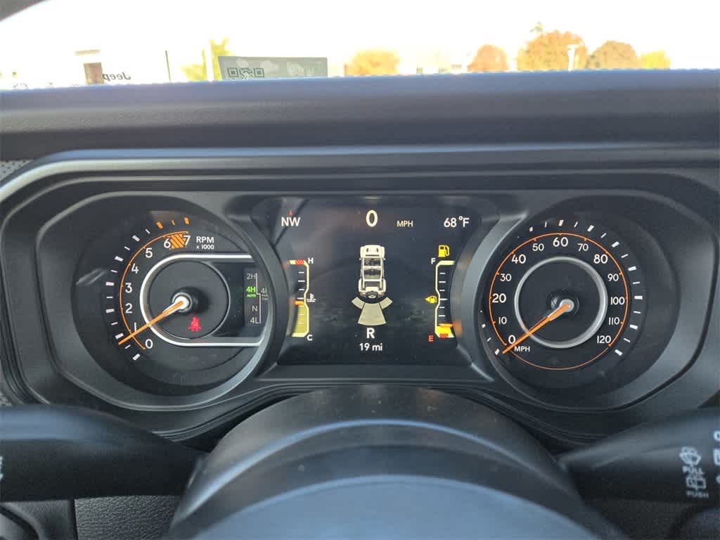 Thumbnail: 2026 Jeep Wrangler - 15