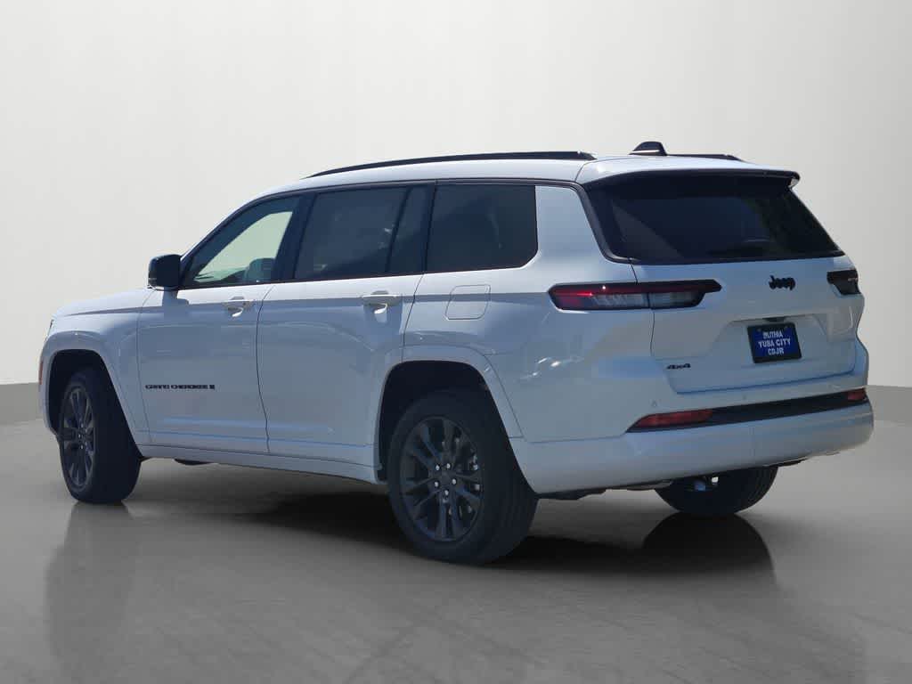 Thumbnail: 2026 Jeep Grand Cherokee - 4