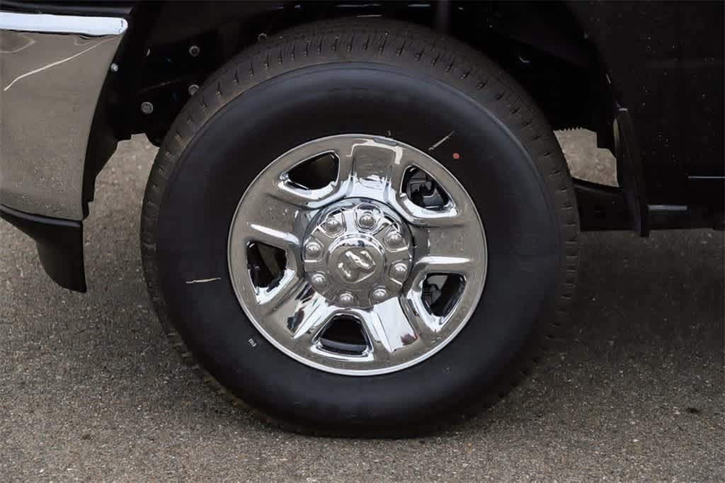 Thumbnail: 2024 RAM 3500 - 9