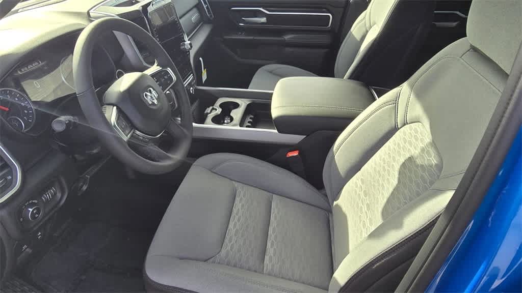 Thumbnail: 2026 RAM 1500 - 15