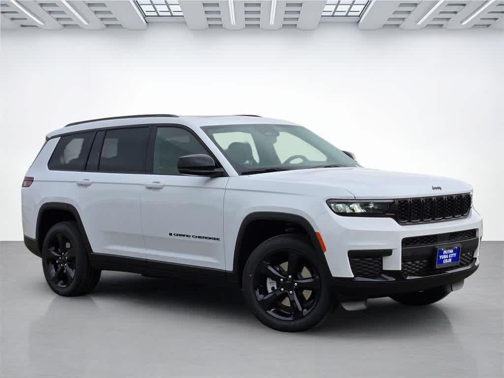 Thumbnail: 2025 Jeep Grand Cherokee - 8