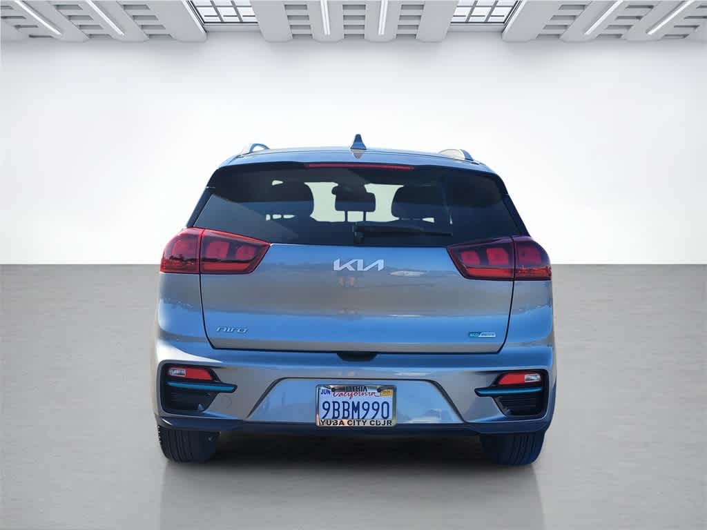 Thumbnail: 2022 Kia Niro - 5