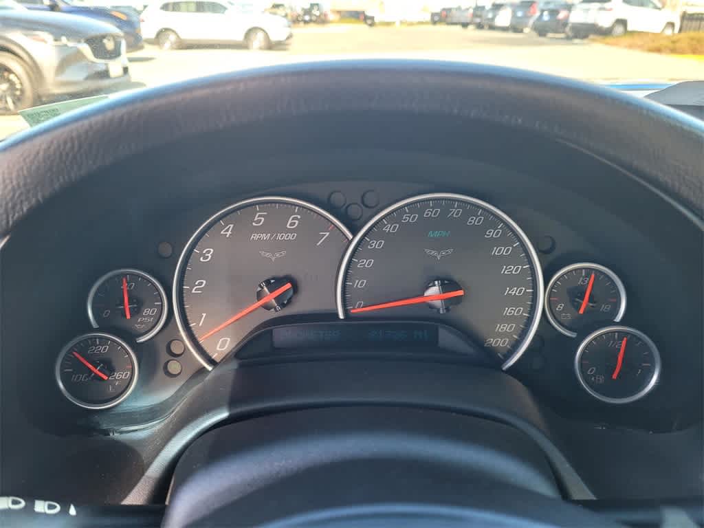 Thumbnail: 2005 Chevrolet Corvette - 19