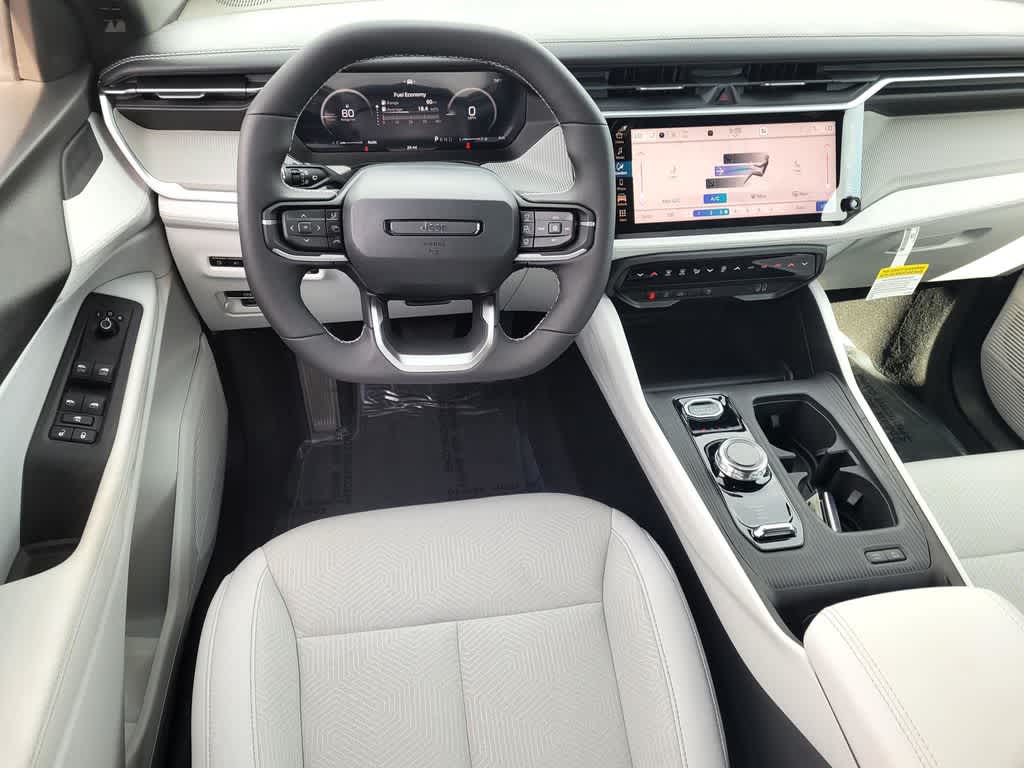 Thumbnail: 2026 Jeep Cherokee - 12