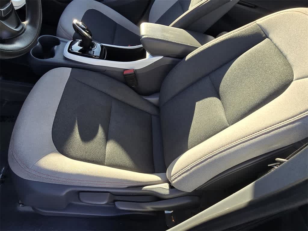 Thumbnail: 2020 Chevrolet Bolt EV - 11