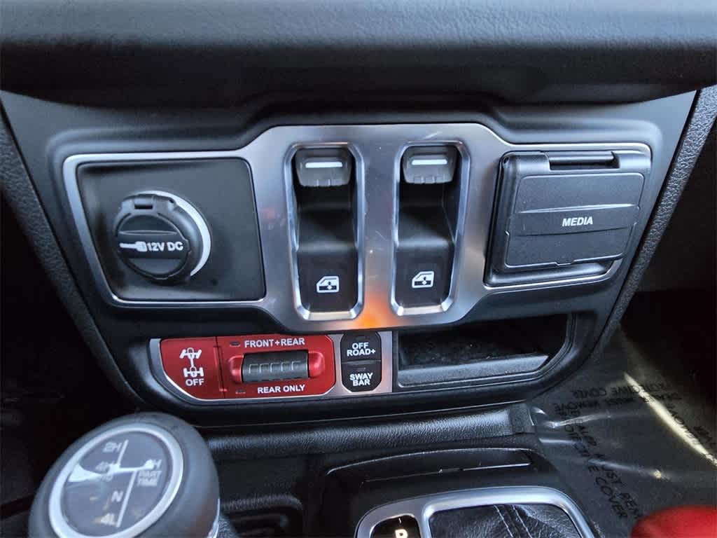 Thumbnail: 2026 Jeep Wrangler - 17