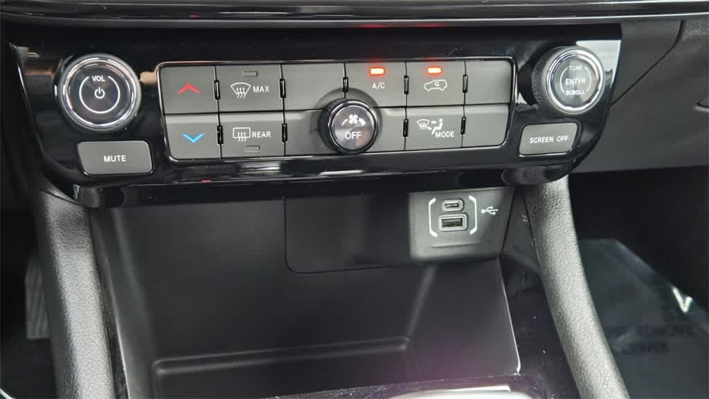 Thumbnail: 2026 Jeep Compass - 18