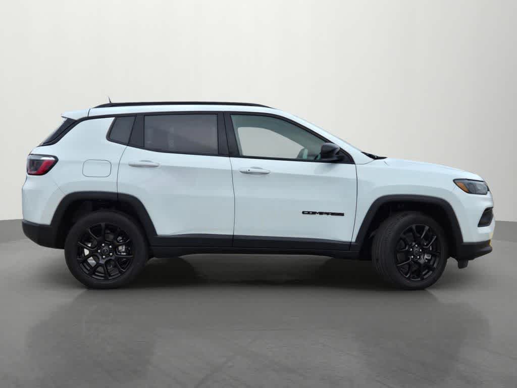 Thumbnail: 2026 Jeep Compass - 7