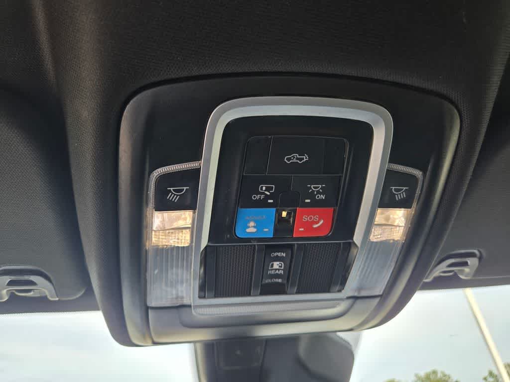 Thumbnail: 2025 RAM 1500 - 17