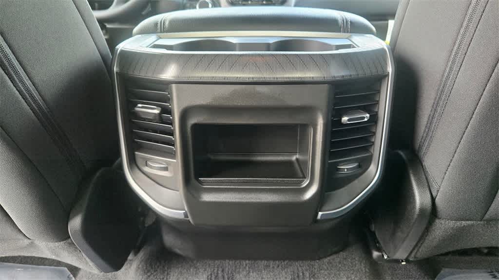 Thumbnail: 2026 RAM 1500 - 10