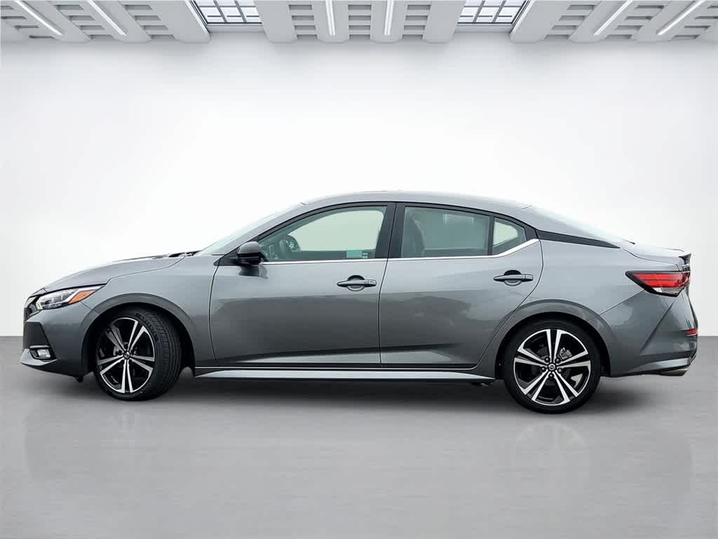 2023 Nissan Sentra SR photo 3