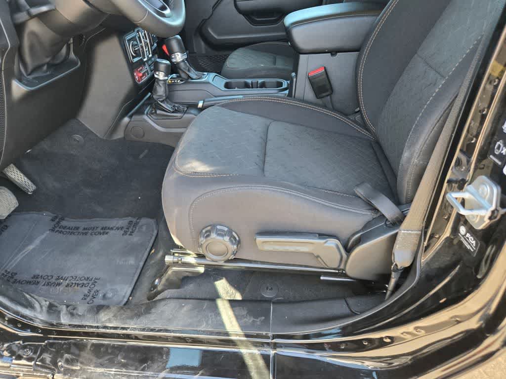 Photo 18
