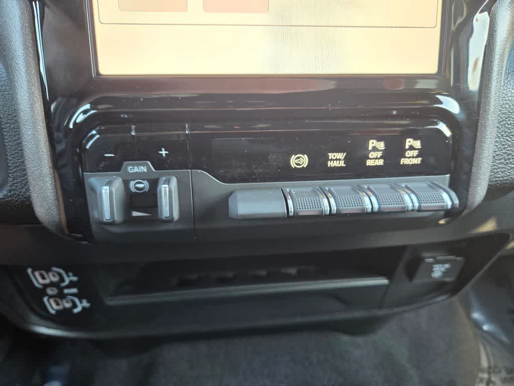 Thumbnail: 2026 RAM 2500 - 16