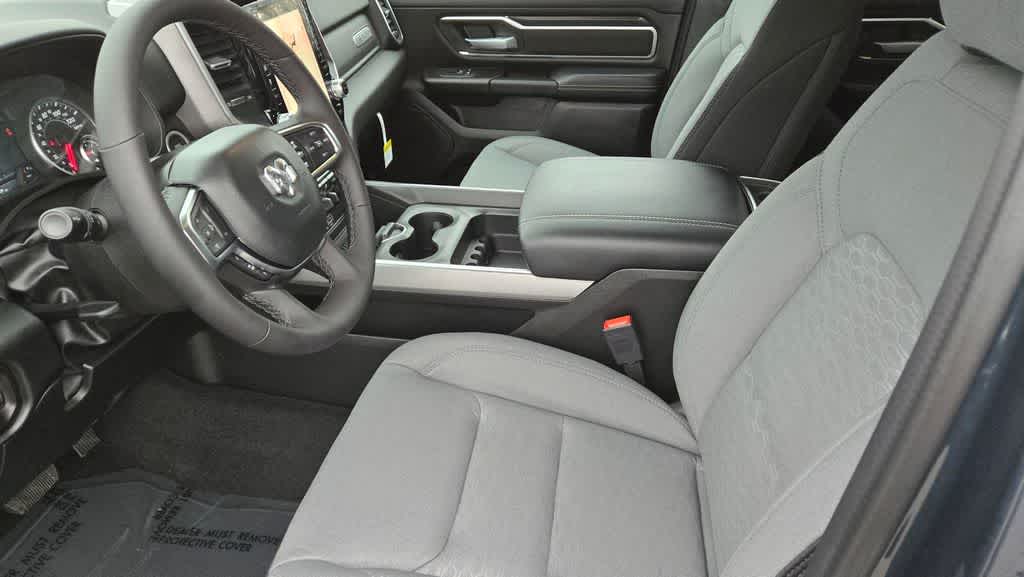 Thumbnail: 2026 RAM 1500 - 15