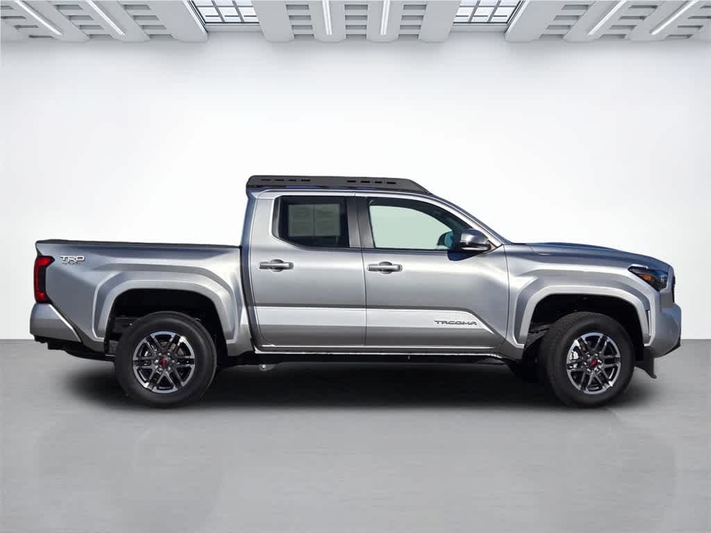 Thumbnail: 2024 Toyota Tacoma - 7