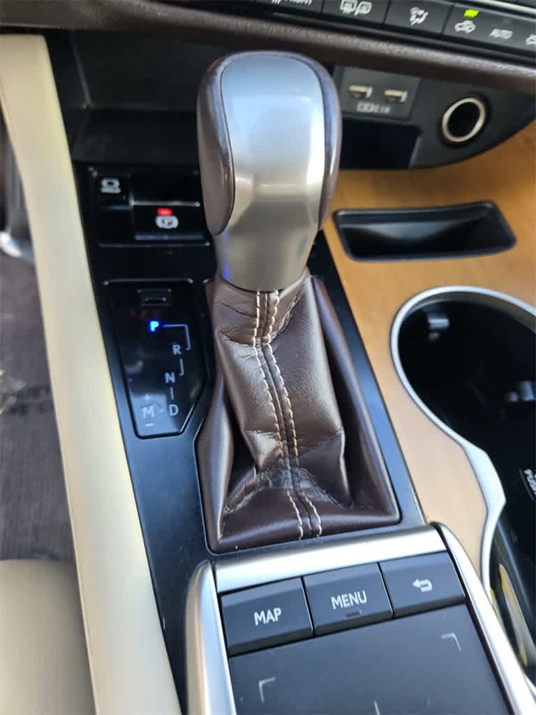 Thumbnail: 2020 Lexus RX - 14