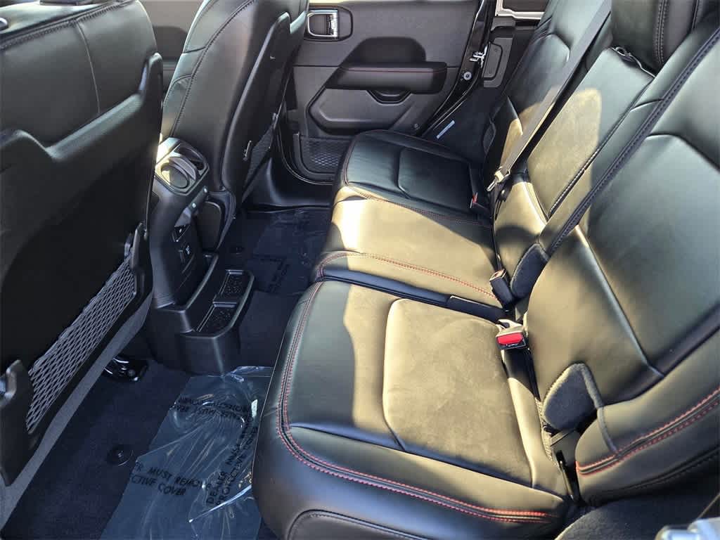 Thumbnail: 2025 Jeep Wrangler - 9