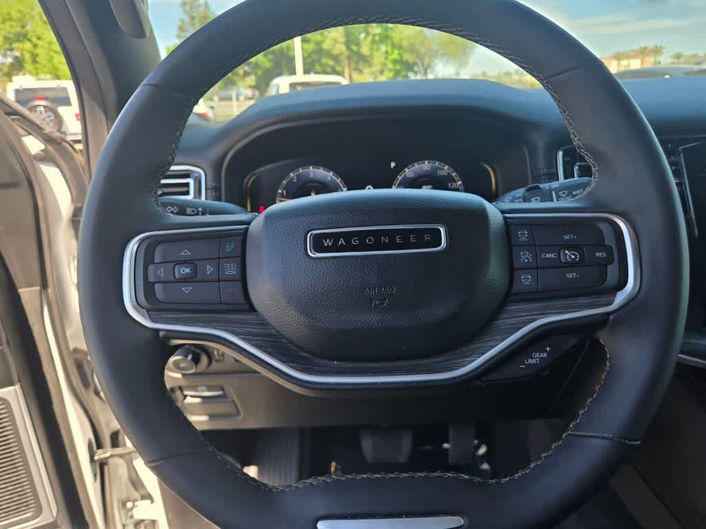 Thumbnail: 2024 Jeep Wagoneer - 22