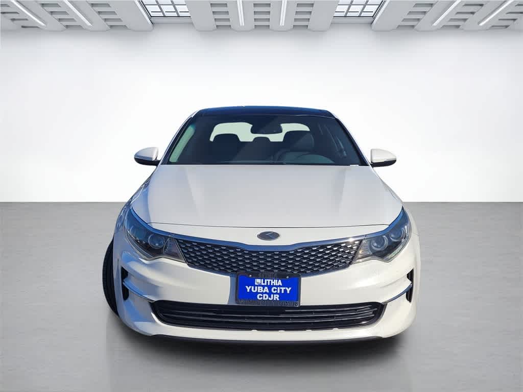 Thumbnail: 2016 Kia Optima - 2