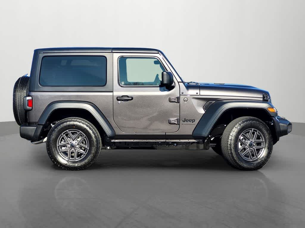 Thumbnail: 2026 Jeep Wrangler - 7