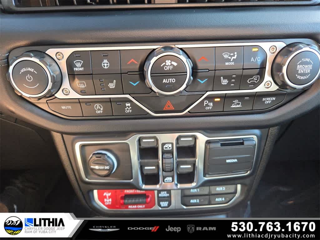 Thumbnail: 2025 Jeep Wrangler - 1