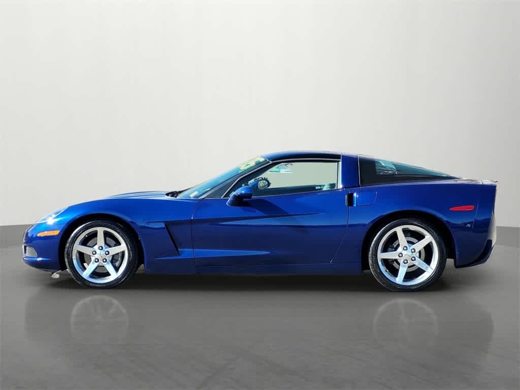 Thumbnail: 2005 Chevrolet Corvette - 3