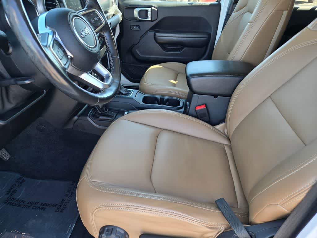 Thumbnail: 2020 Jeep Gladiator - 17