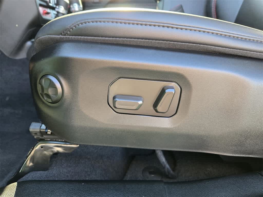 Thumbnail: 2025 Jeep Gladiator - 13