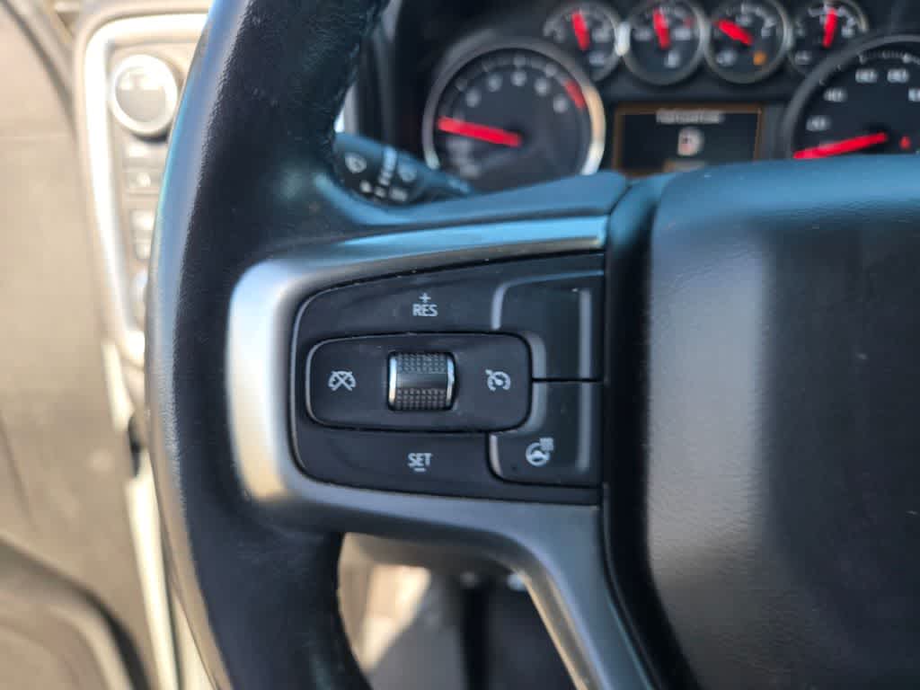 Thumbnail: 2020 Chevrolet Silverado 1500 - 21