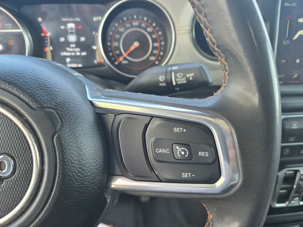 Thumbnail: 2023 Jeep Gladiator - 22