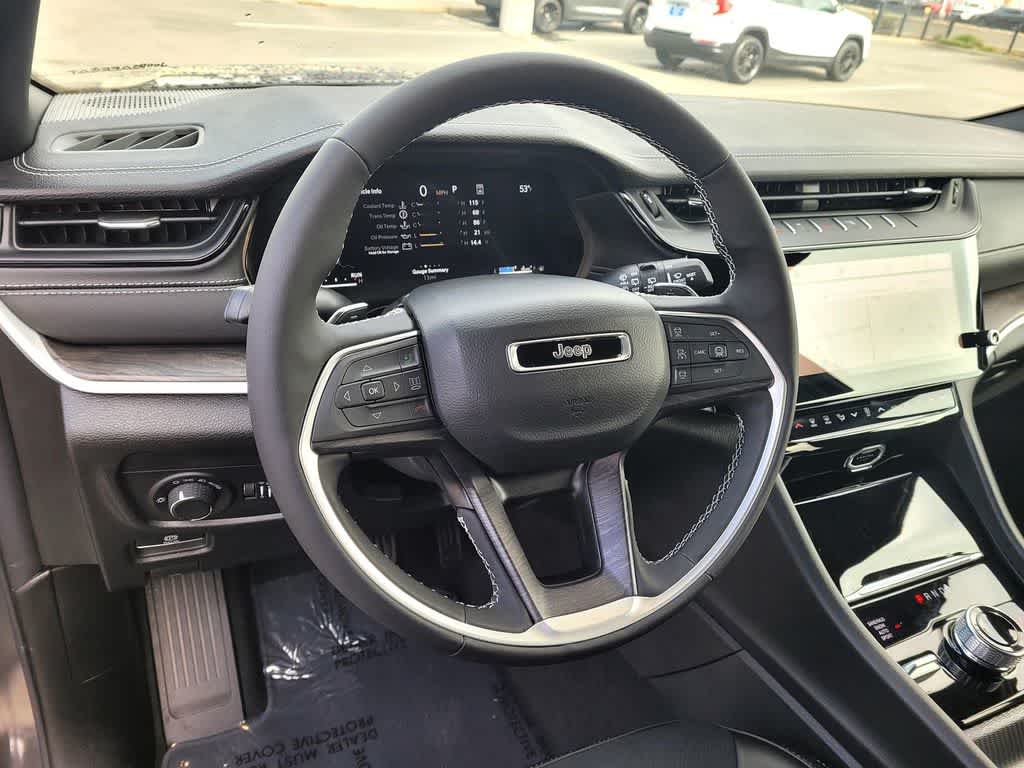 Thumbnail: 2026 Jeep Grand Cherokee - 9