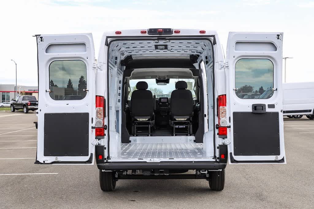 2024 RAM ProMaster 2500 17