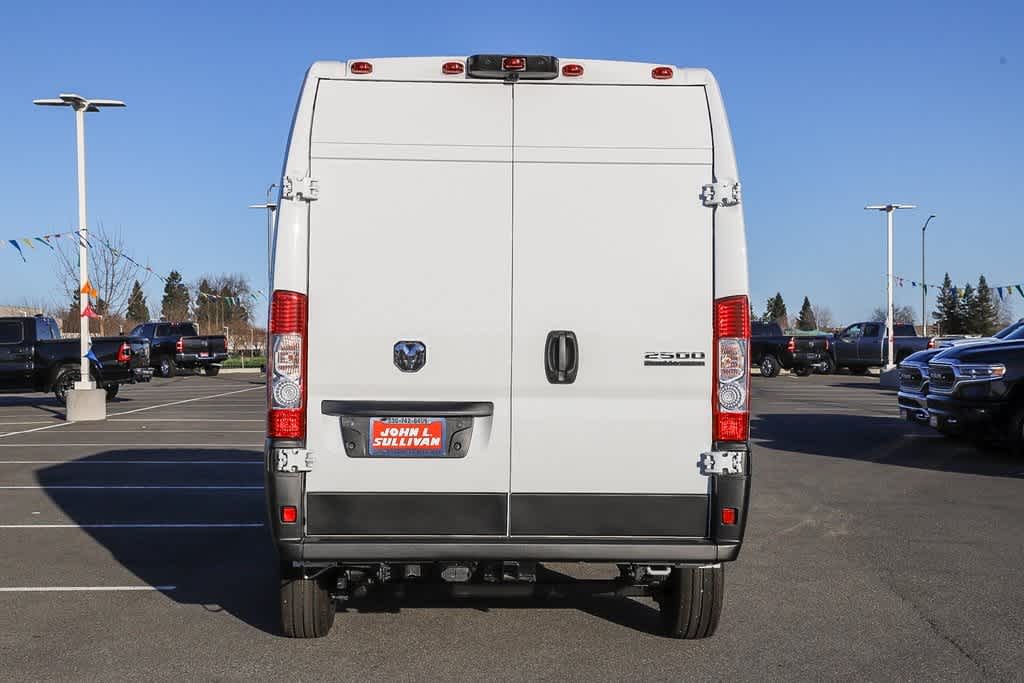 2024 RAM ProMaster 2500 3