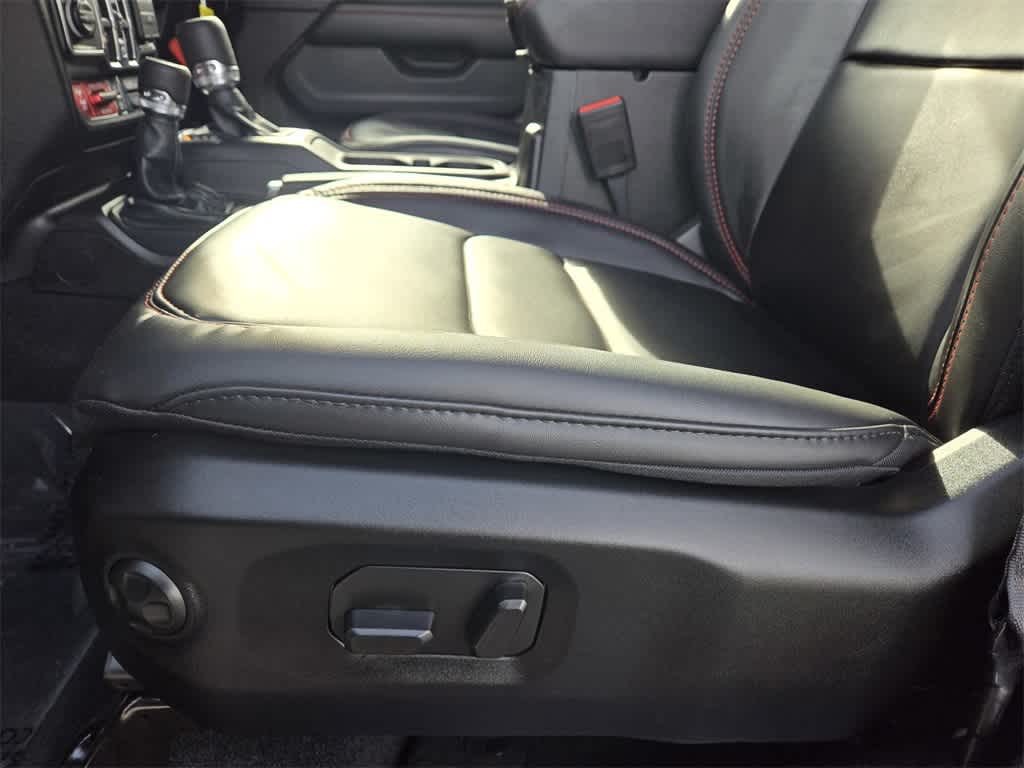 Thumbnail: 2026 Jeep Wrangler - 13