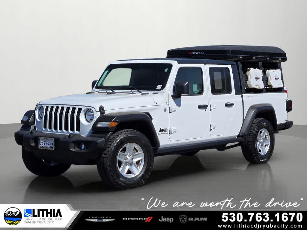 2020 Jeep Gladiator Sport S's photo