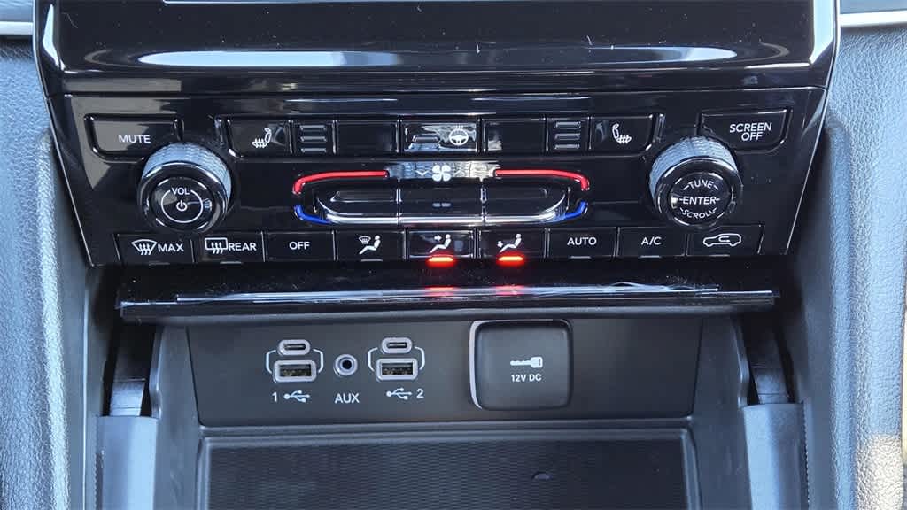 Thumbnail: 2025 Jeep Grand Cherokee - 18