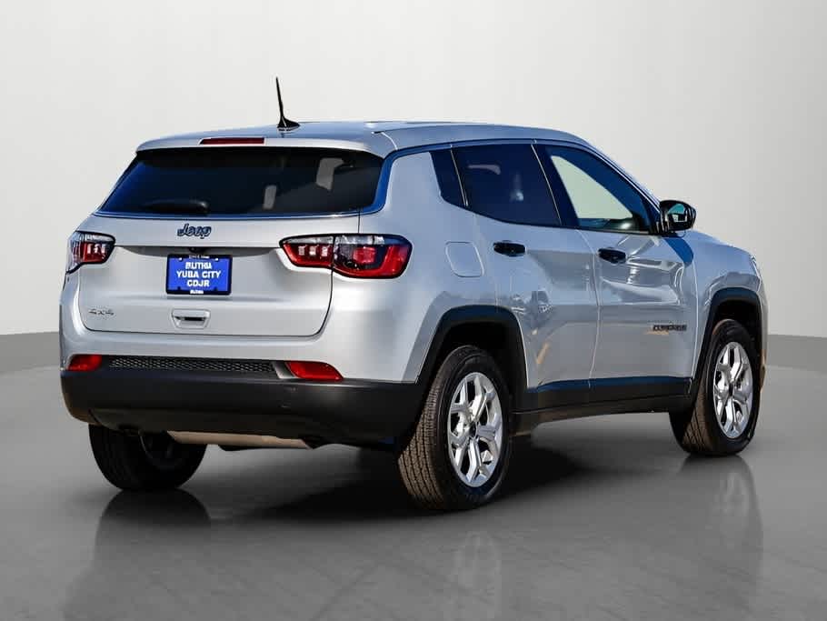 Thumbnail: 2025 Jeep Compass - 5
