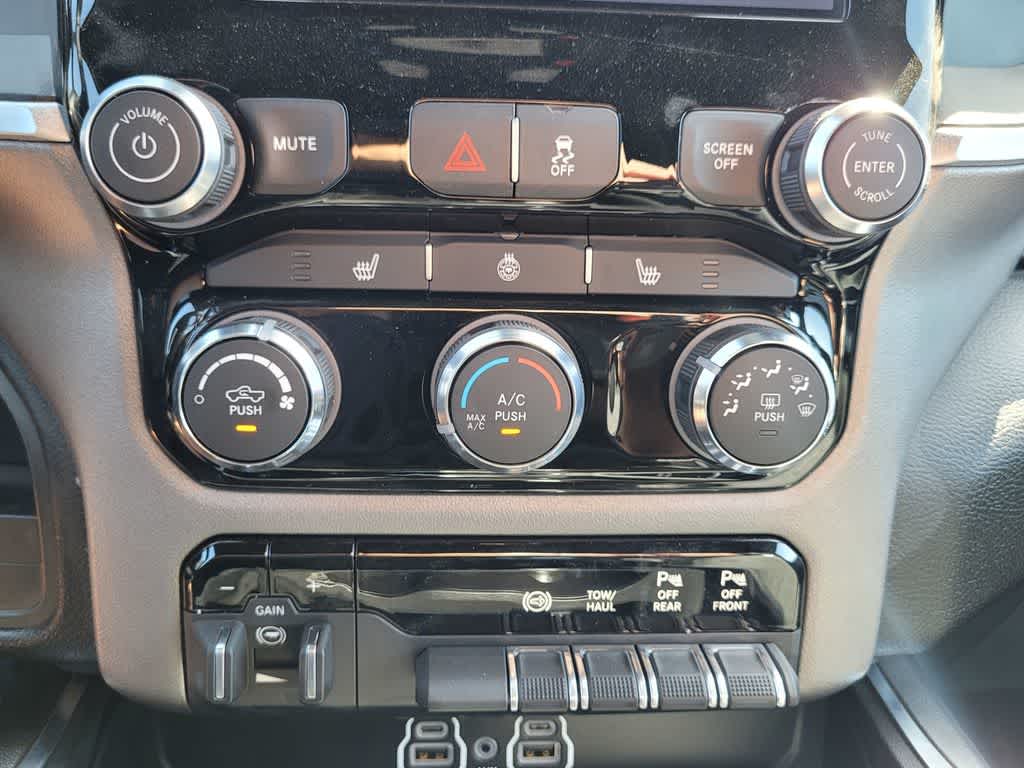 Thumbnail: 2025 RAM 2500 - 17