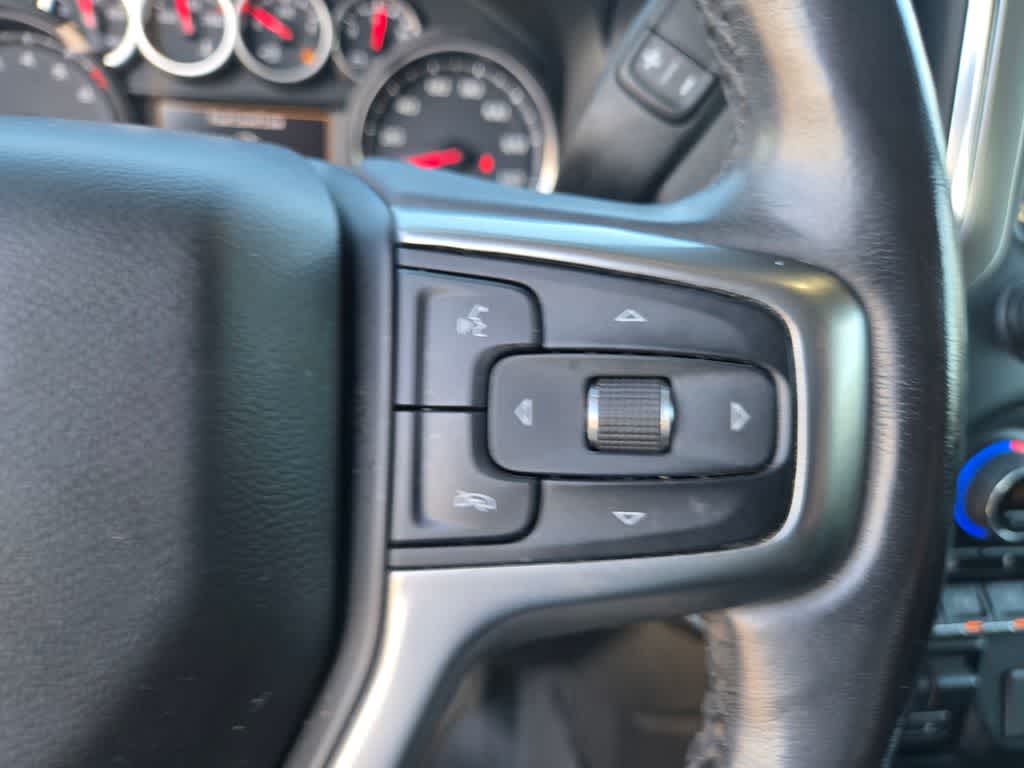 Thumbnail: 2020 Chevrolet Silverado 1500 - 20